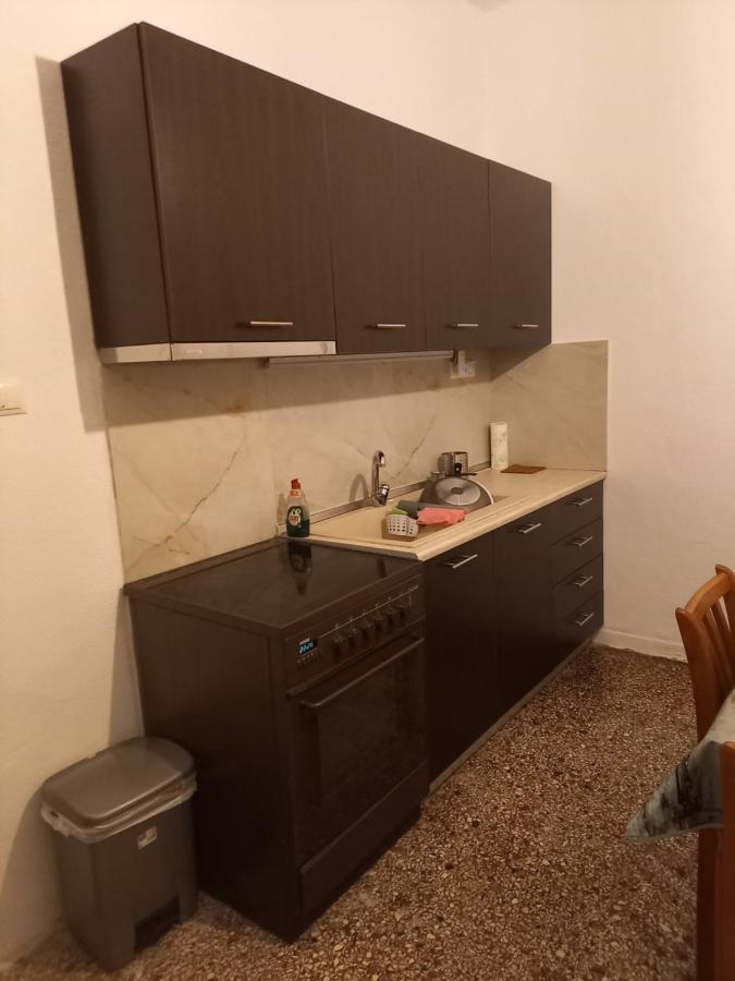 Alas House Agia Triada  Bagian luar foto