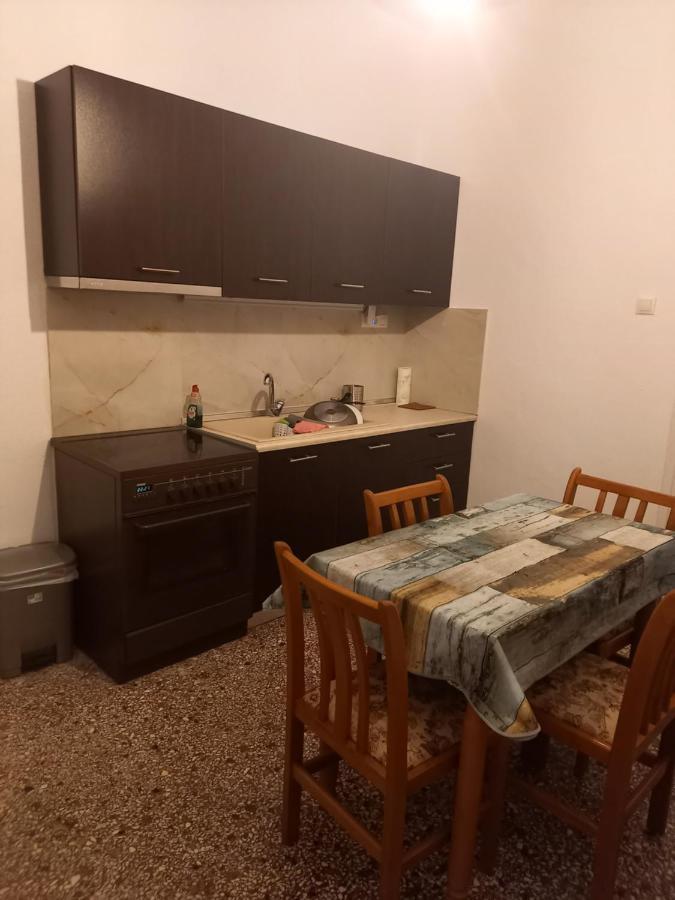 Alas House Agia Triada  Bagian luar foto