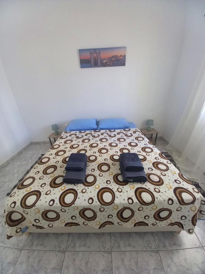 Alas House Agia Triada  Bagian luar foto