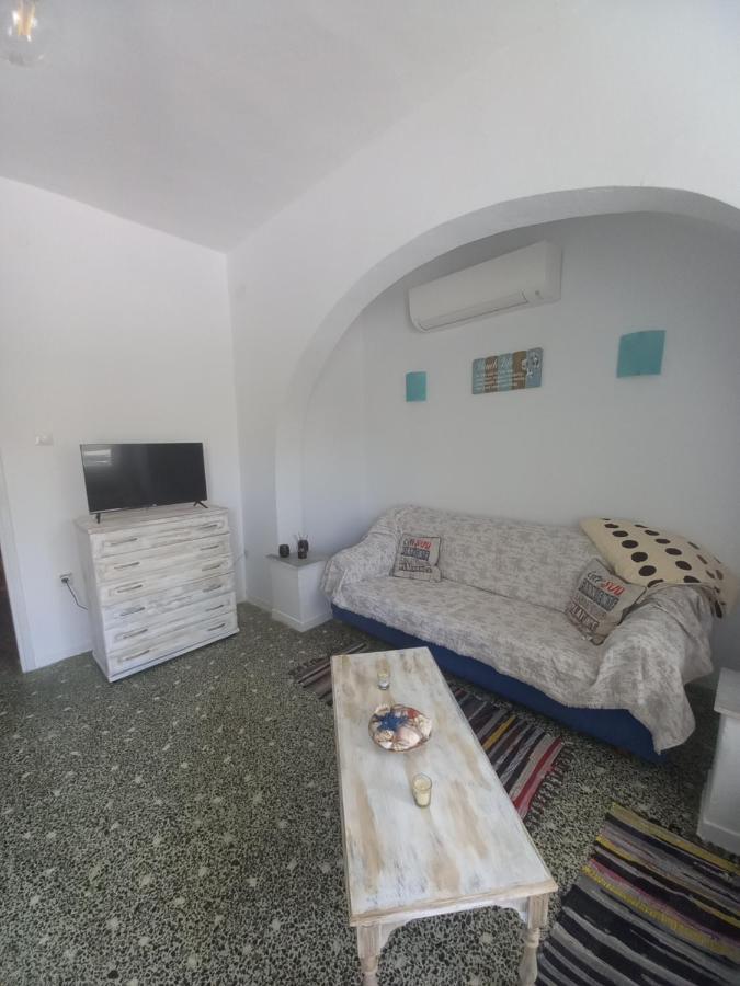 Alas House Agia Triada  Bagian luar foto